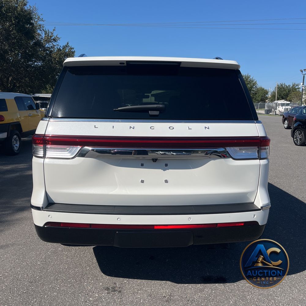 2022 Lincoln Navigator Reserve