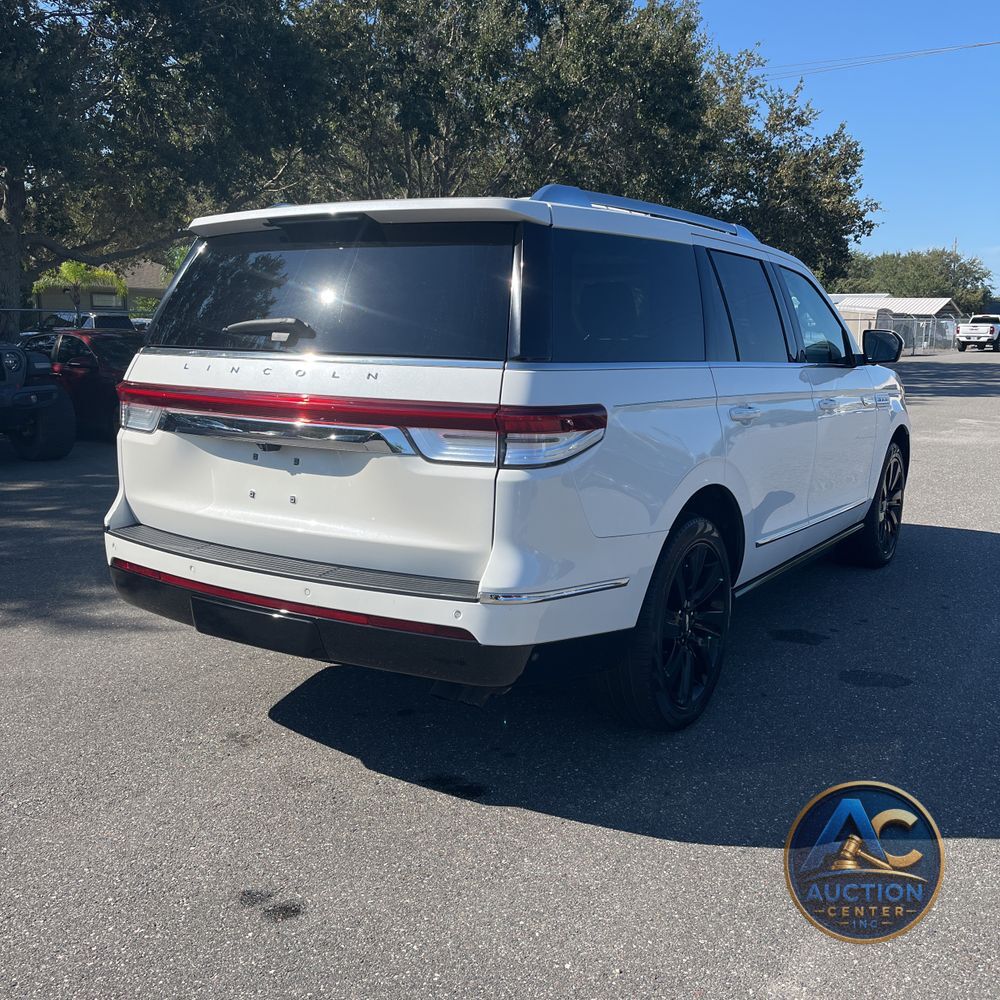 2022 Lincoln Navigator Reserve