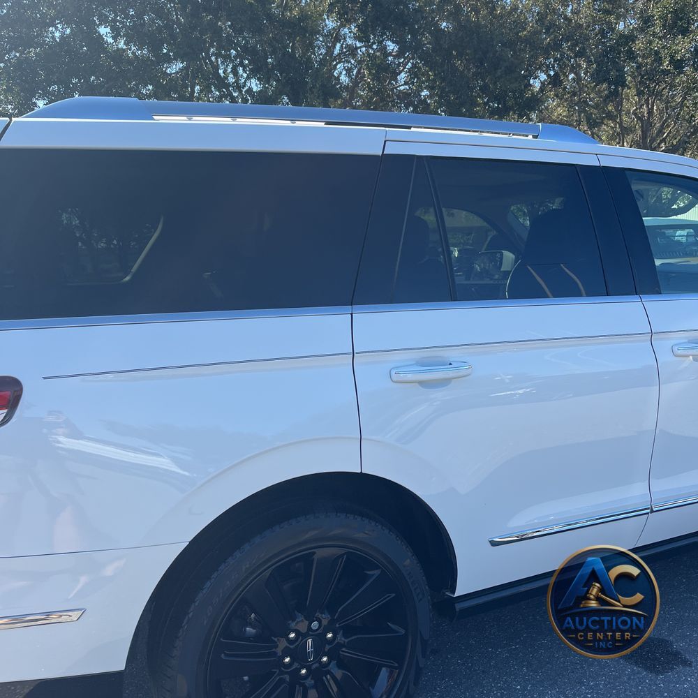 2022 Lincoln Navigator Reserve