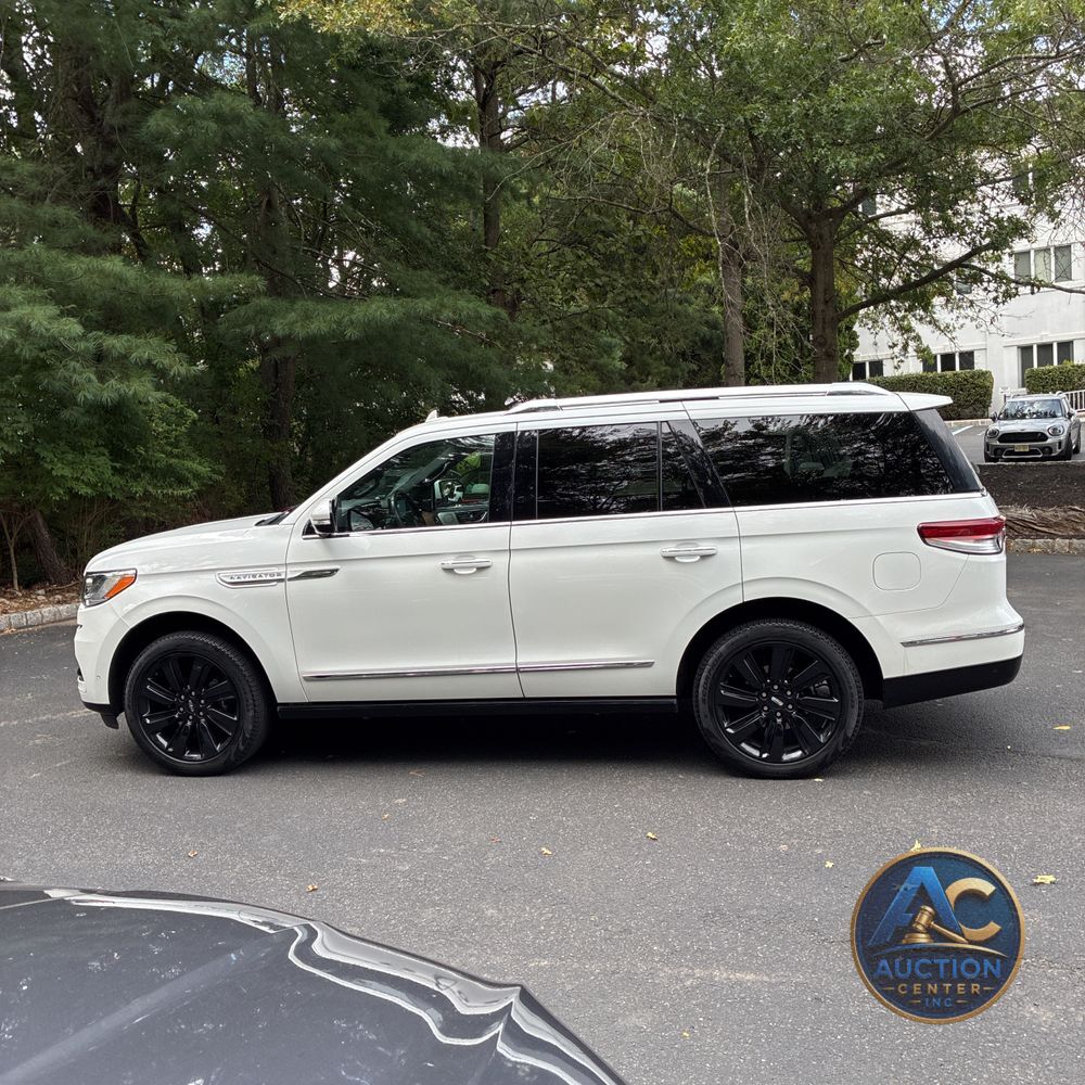 2022 Lincoln Navigator Reserve