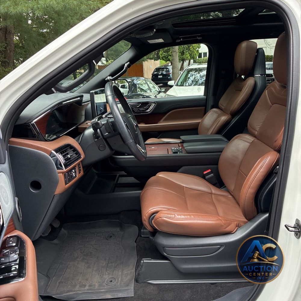 2022 Lincoln Navigator Reserve
