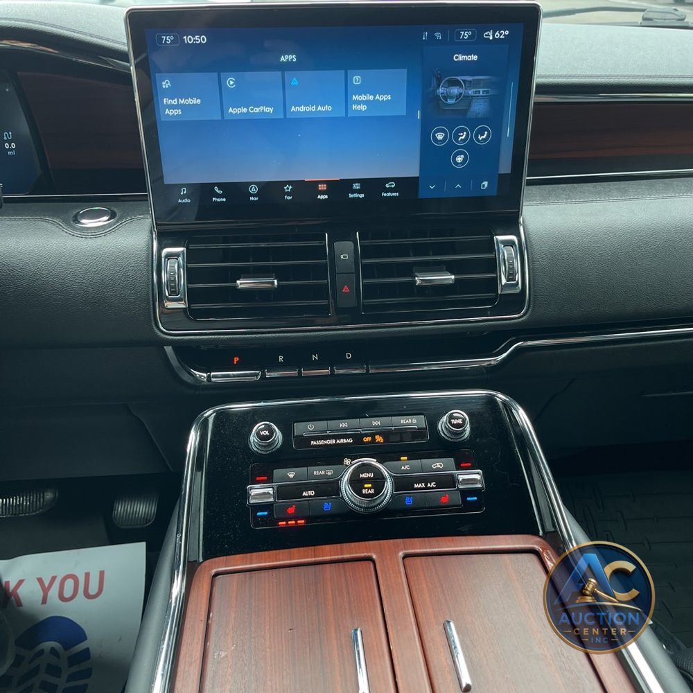 2022 Lincoln Navigator Reserve