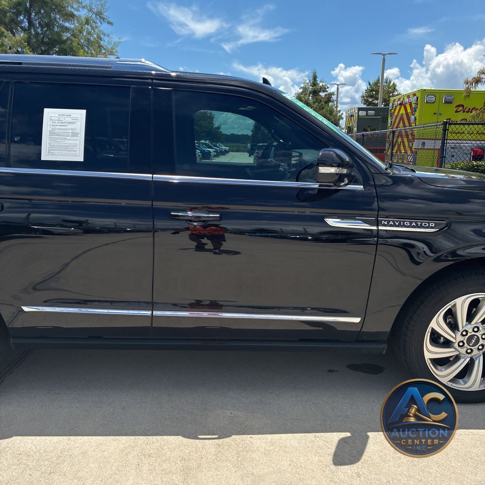 2024 Lincoln Navigator Premiere