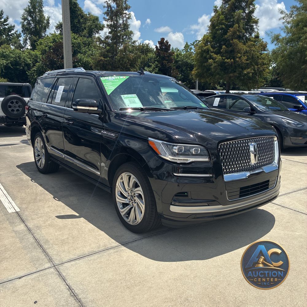 2024 Lincoln Navigator Premiere