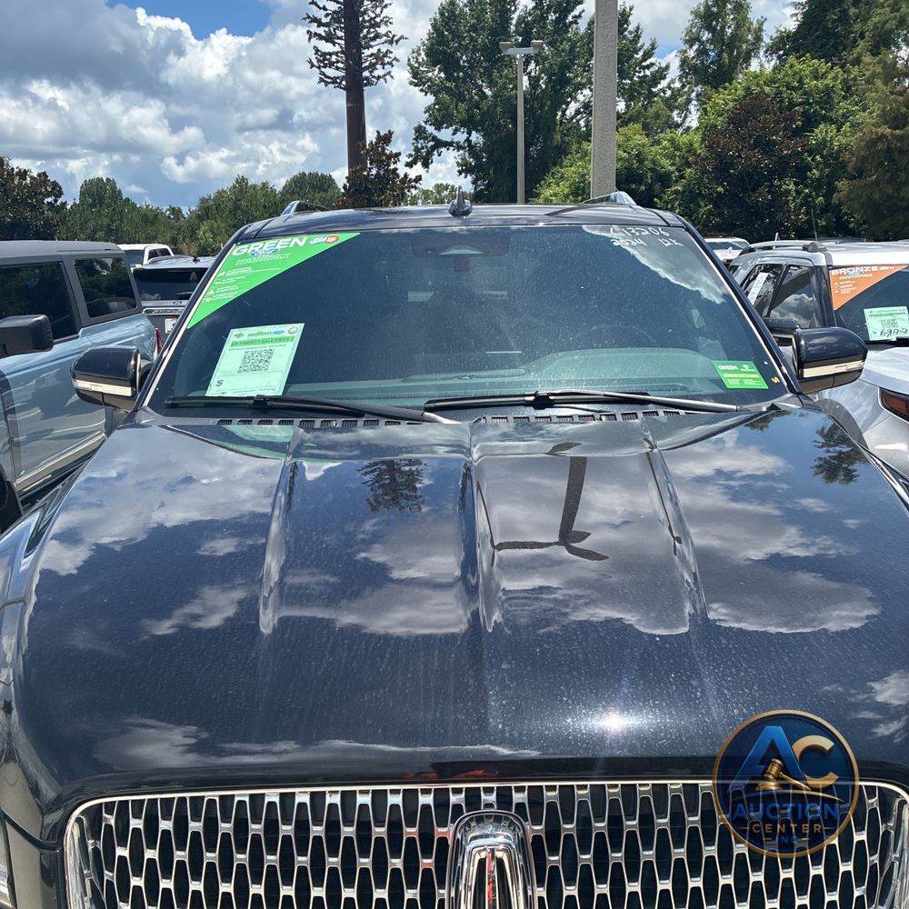 2024 Lincoln Navigator Premiere
