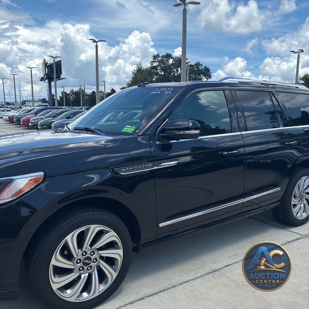 2024 Lincoln Navigator Premiere