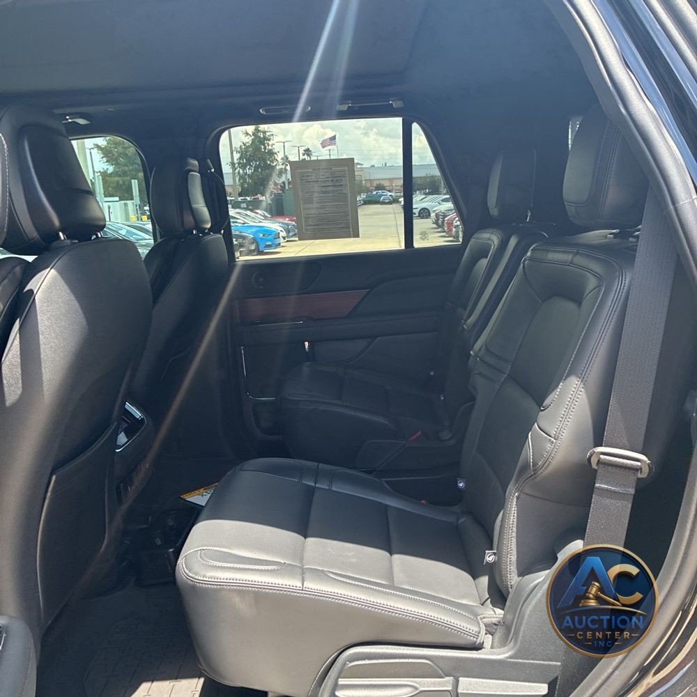 2024 Lincoln Navigator Premiere