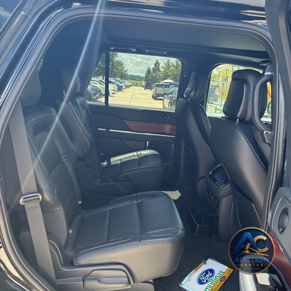 2024 Lincoln Navigator Premiere