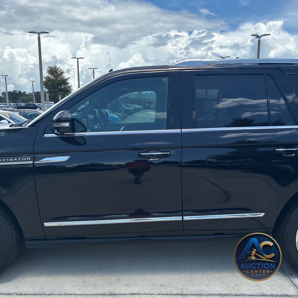 2024 Lincoln Navigator Premiere