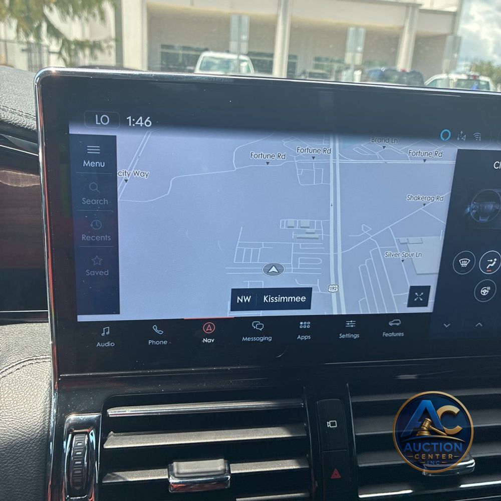 2024 Lincoln Navigator Premiere