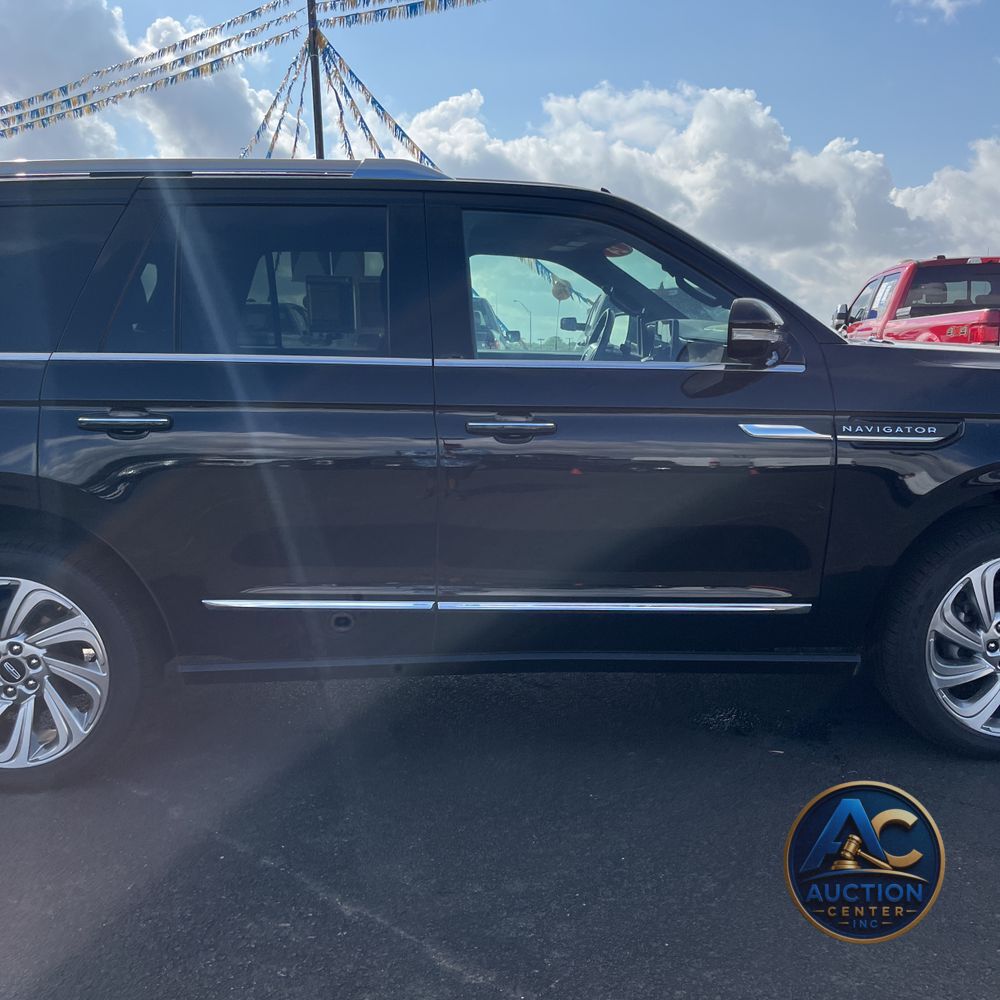 2024 Lincoln Navigator Premiere
