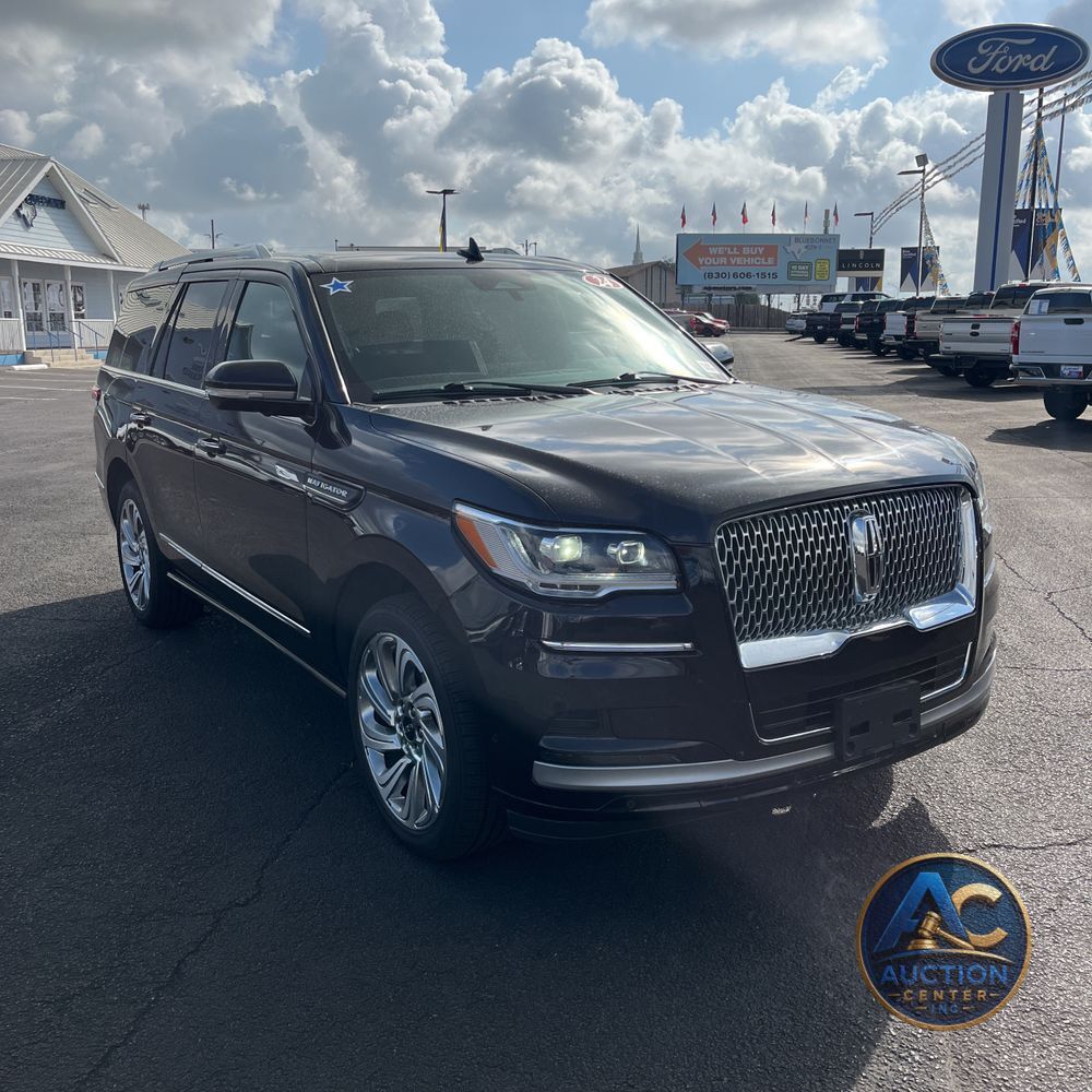 2024 Lincoln Navigator Premiere