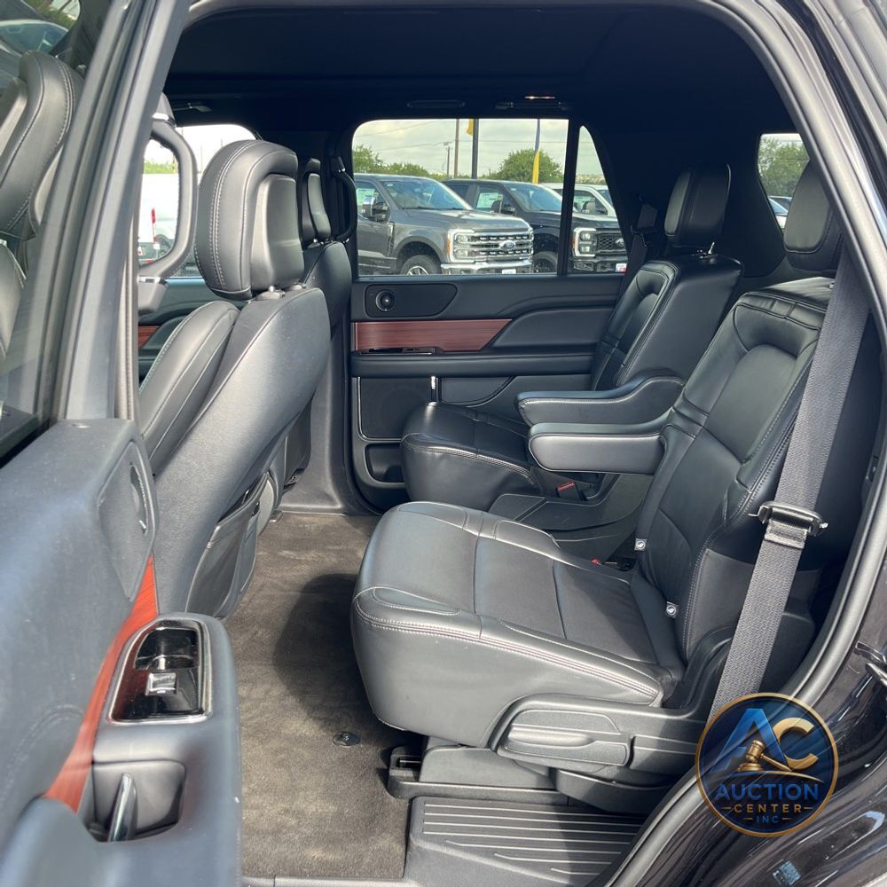 2024 Lincoln Navigator Premiere