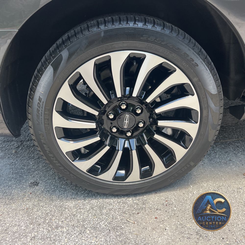 2024 Lincoln Navigator Black Label
