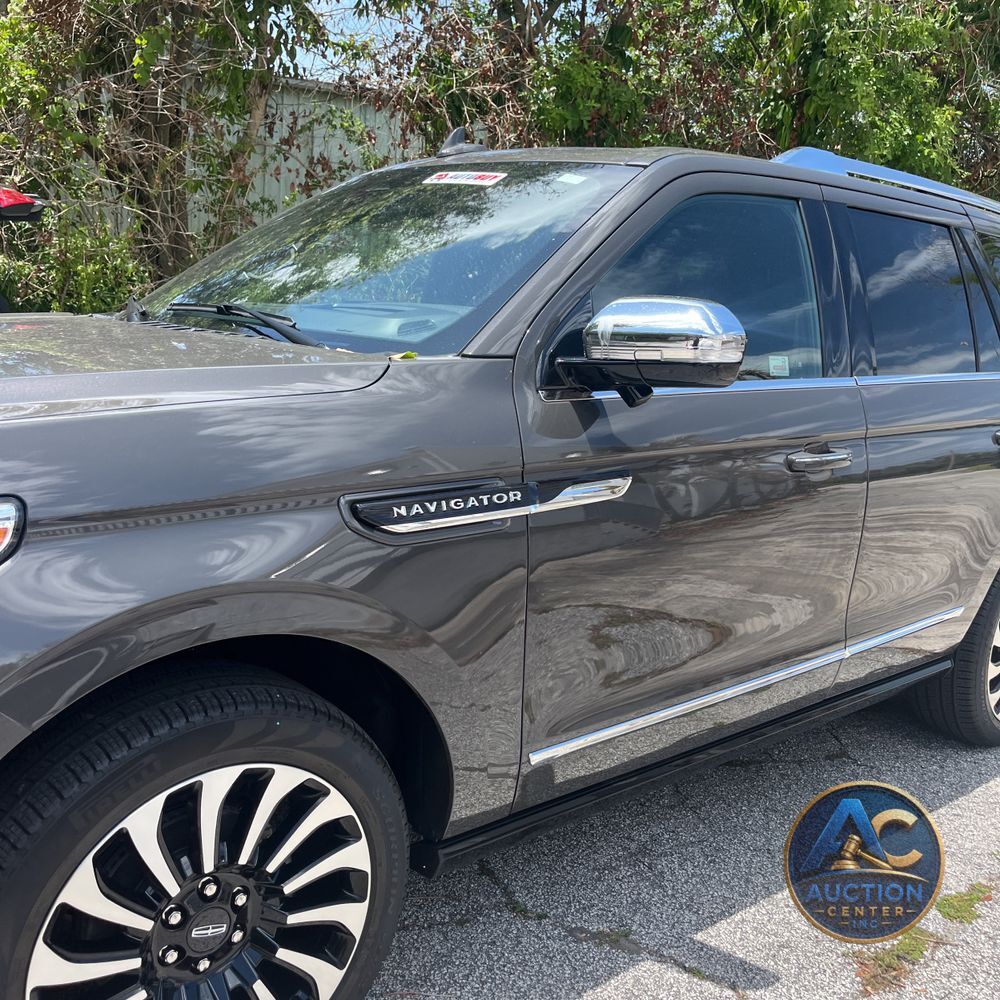 2024 Lincoln Navigator Black Label
