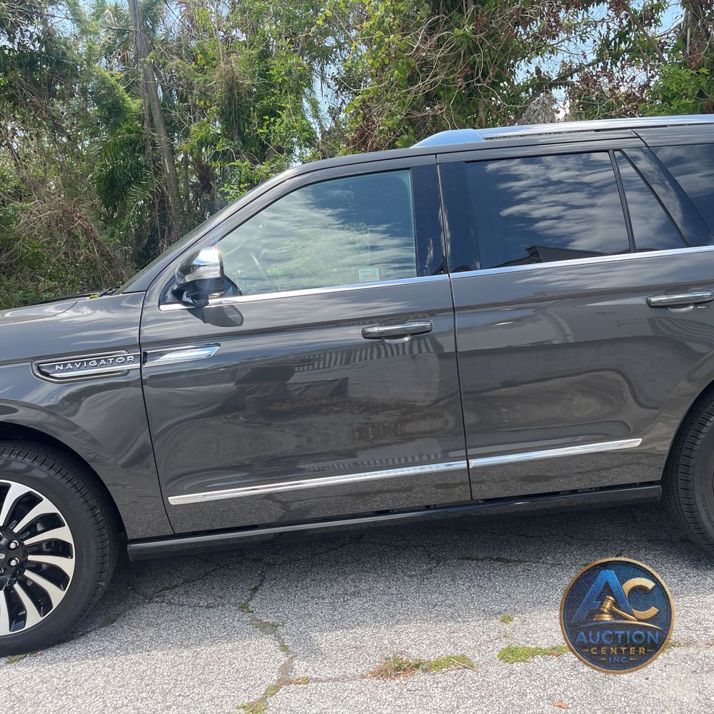 2024 Lincoln Navigator Black Label