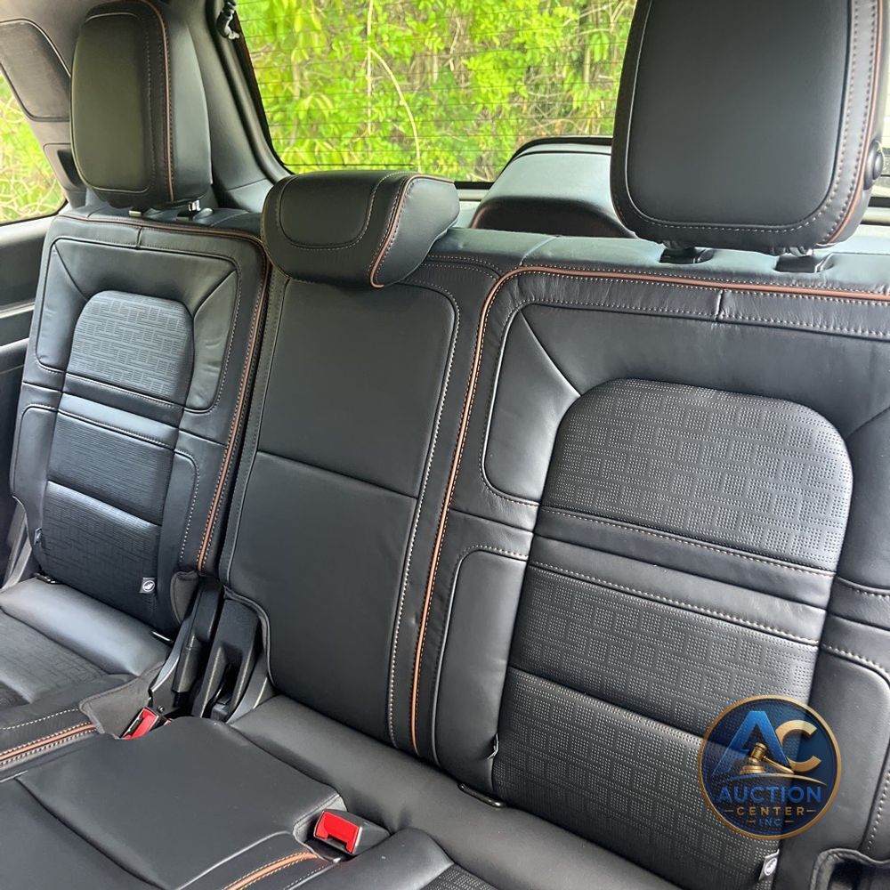 2024 Lincoln Navigator Black Label