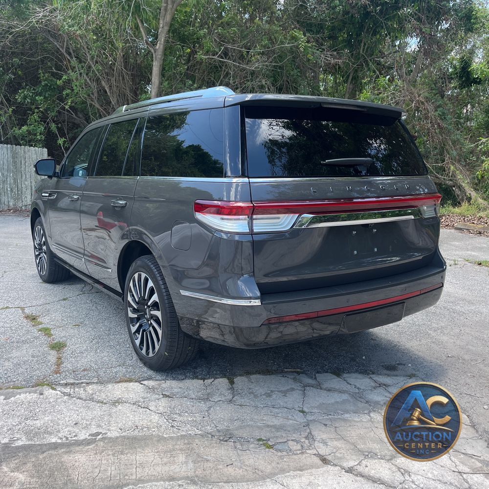 2024 Lincoln Navigator Black Label