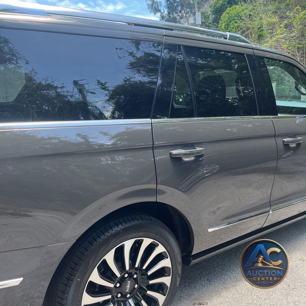 2024 Lincoln Navigator Black Label