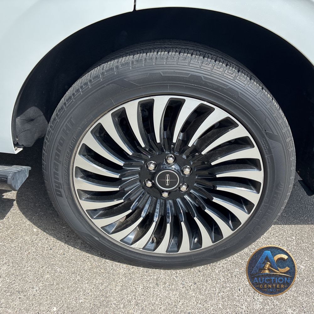 2020 Lincoln Navigator Black Label