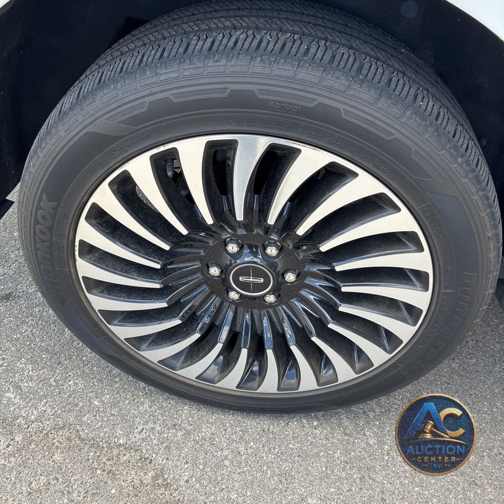 2020 Lincoln Navigator Black Label
