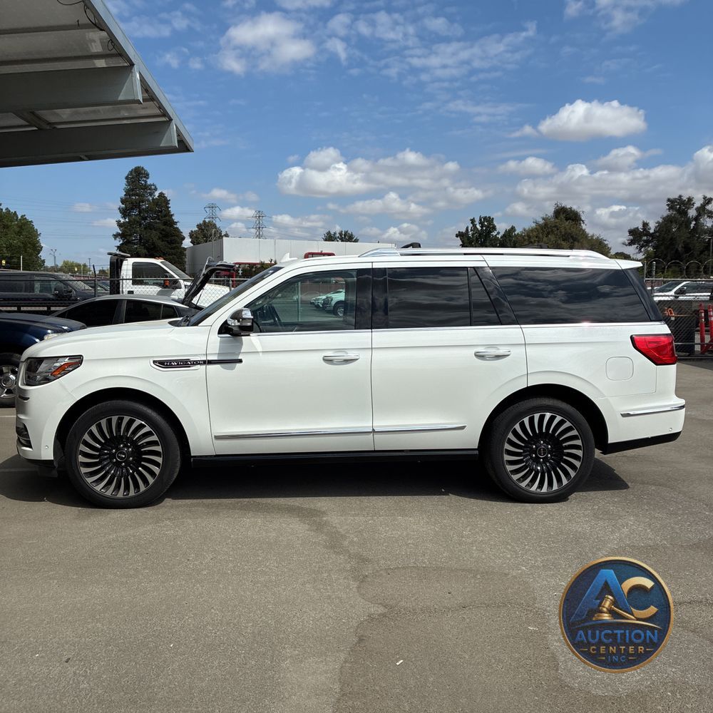 2020 Lincoln Navigator Black Label