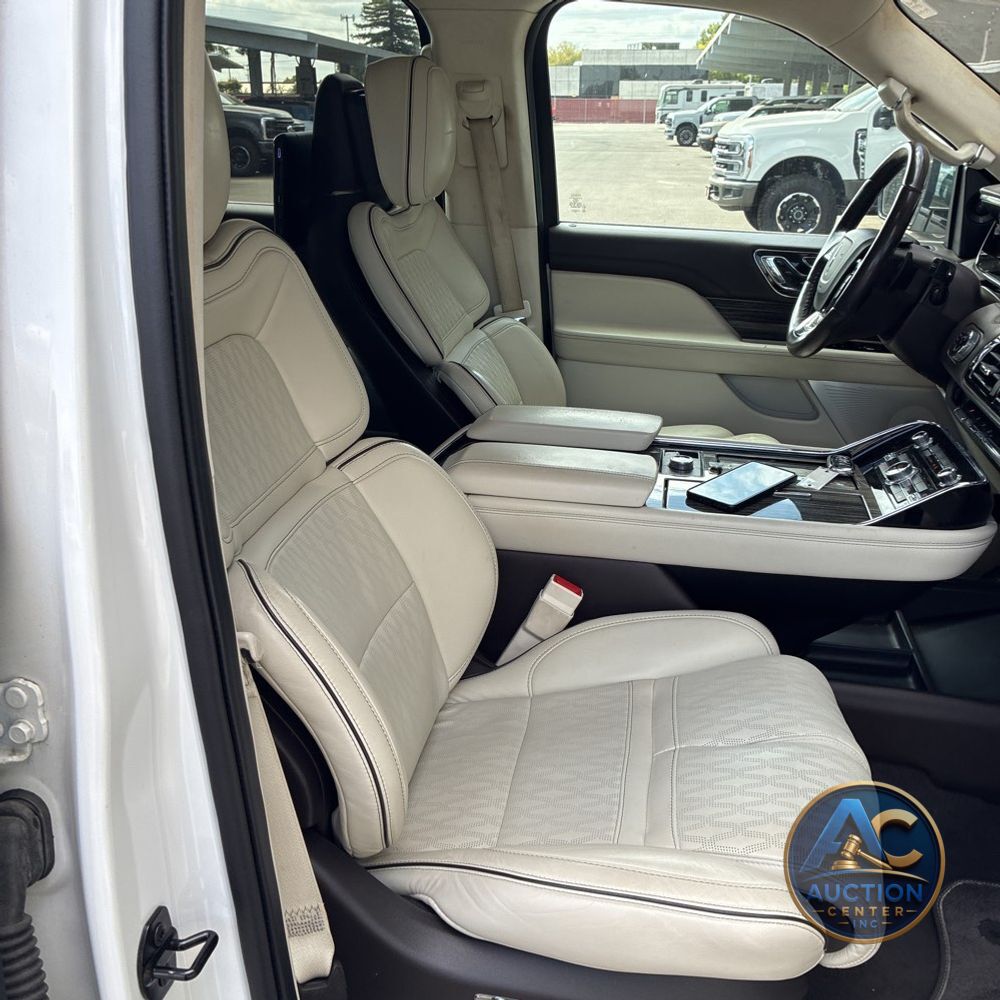 2020 Lincoln Navigator Black Label