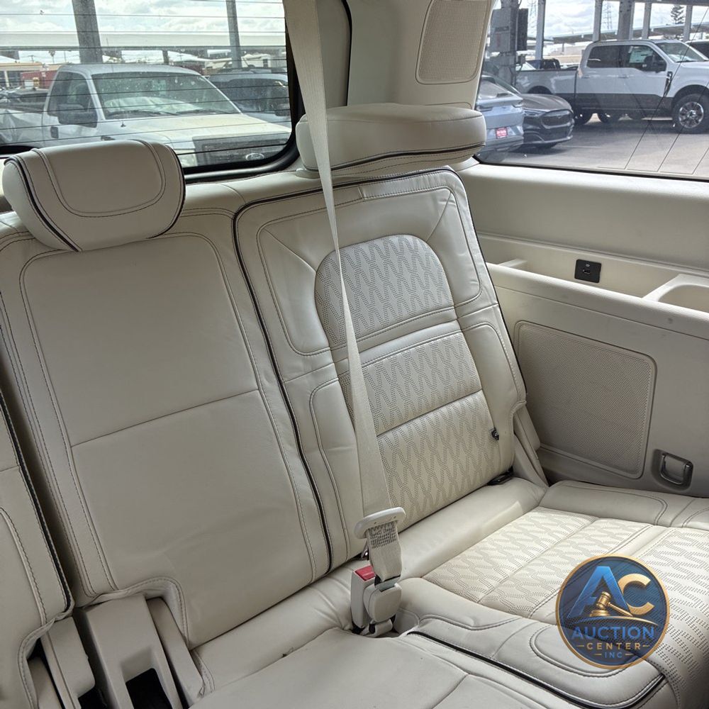 2020 Lincoln Navigator Black Label