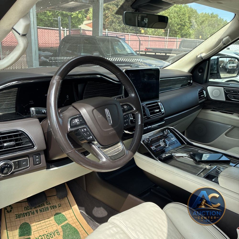 2020 Lincoln Navigator Black Label