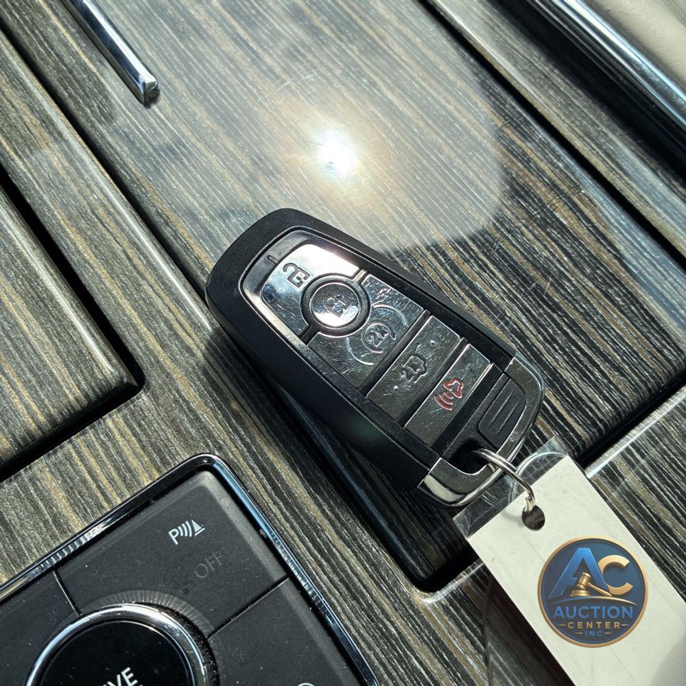 2020 Lincoln Navigator Black Label