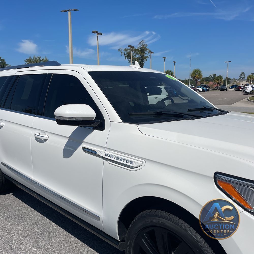 2023 Lincoln Navigator L Reserve