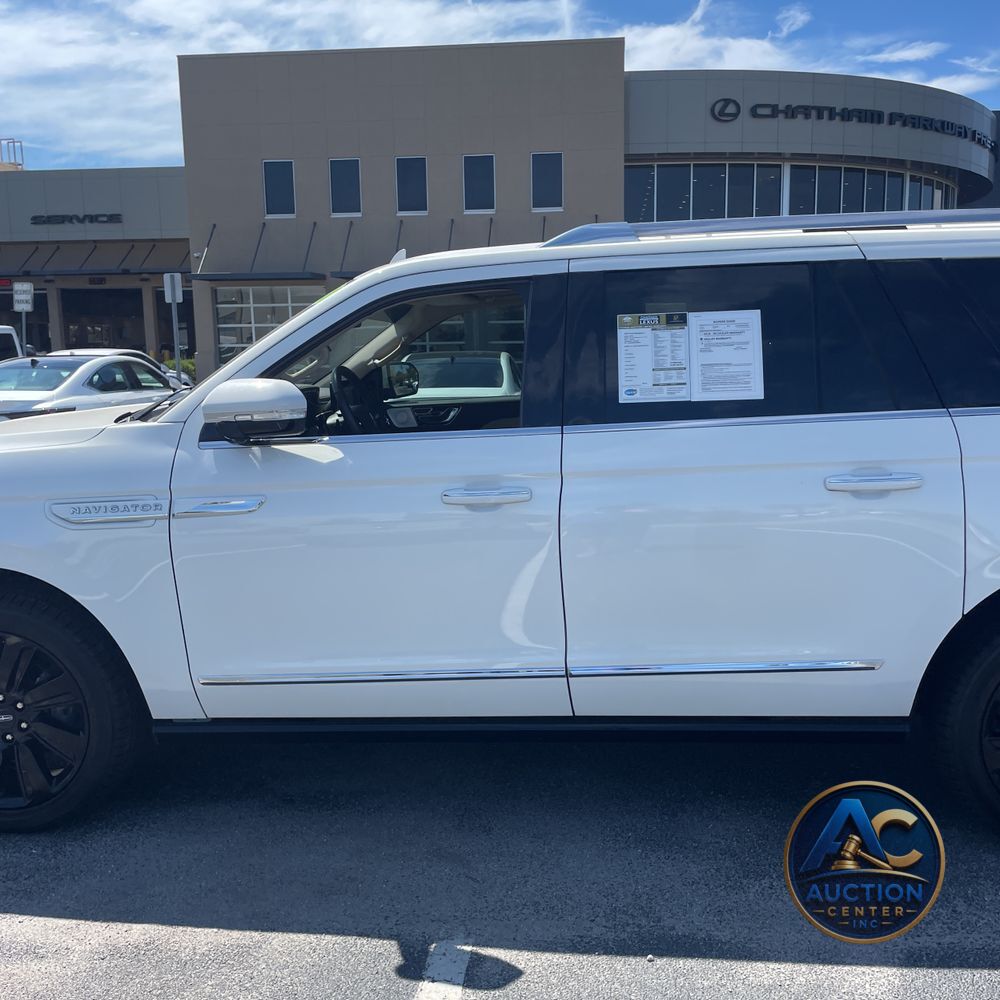 2023 Lincoln Navigator L Reserve