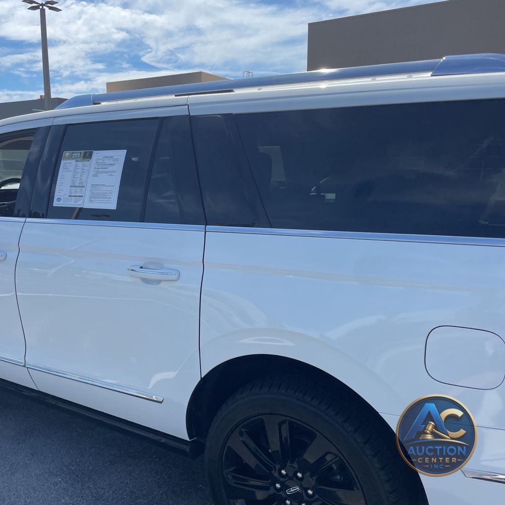 2023 Lincoln Navigator L Reserve