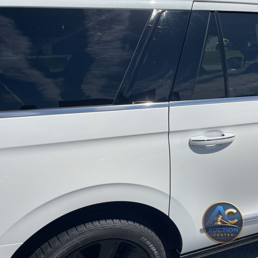 2023 Lincoln Navigator L Reserve