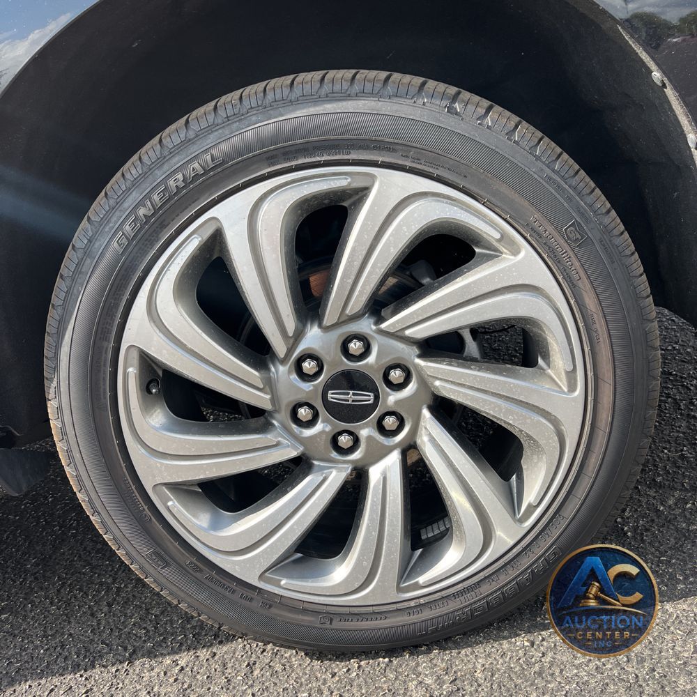 2023 Lincoln Navigator L Reserve