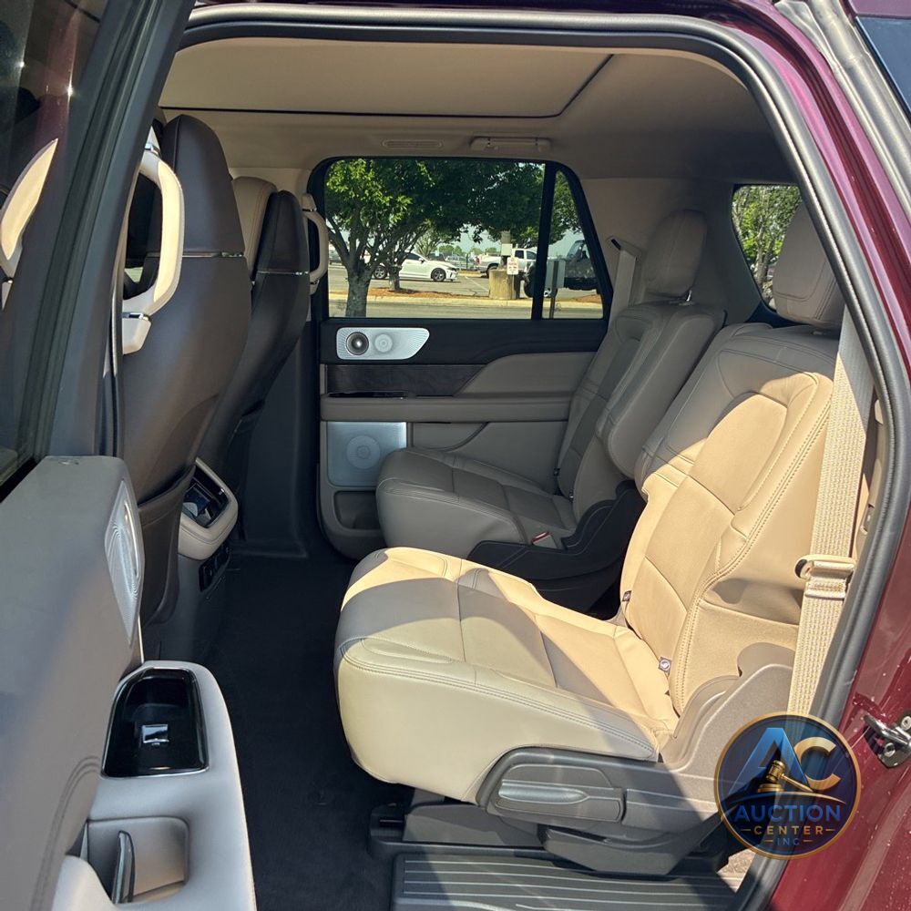 2024 Lincoln Navigator L Reserve
