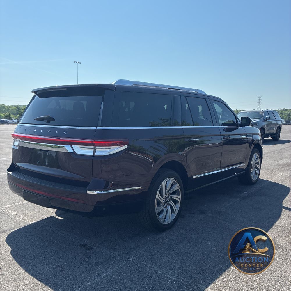 2024 Lincoln Navigator L Reserve