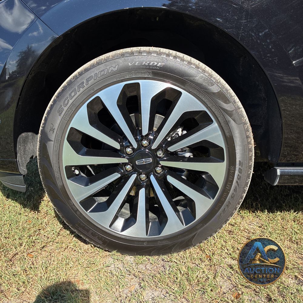 2022 Lincoln Navigator L Reserve