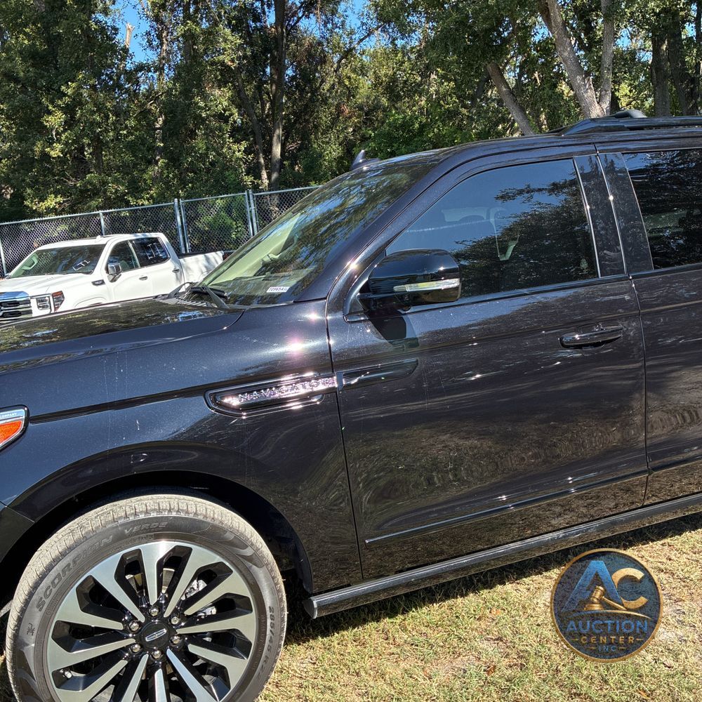 2022 Lincoln Navigator L Reserve