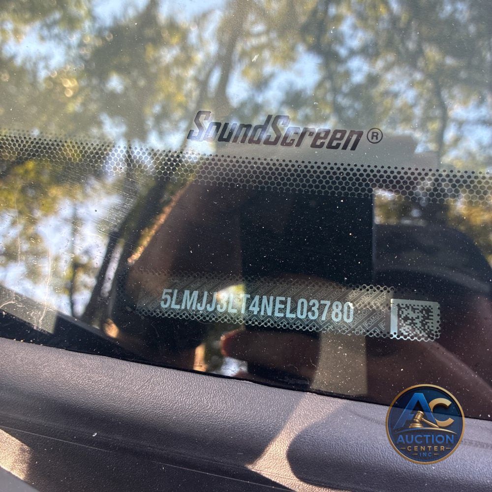 2022 Lincoln Navigator L Reserve