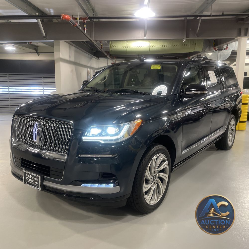 2022 Lincoln Navigator L Reserve