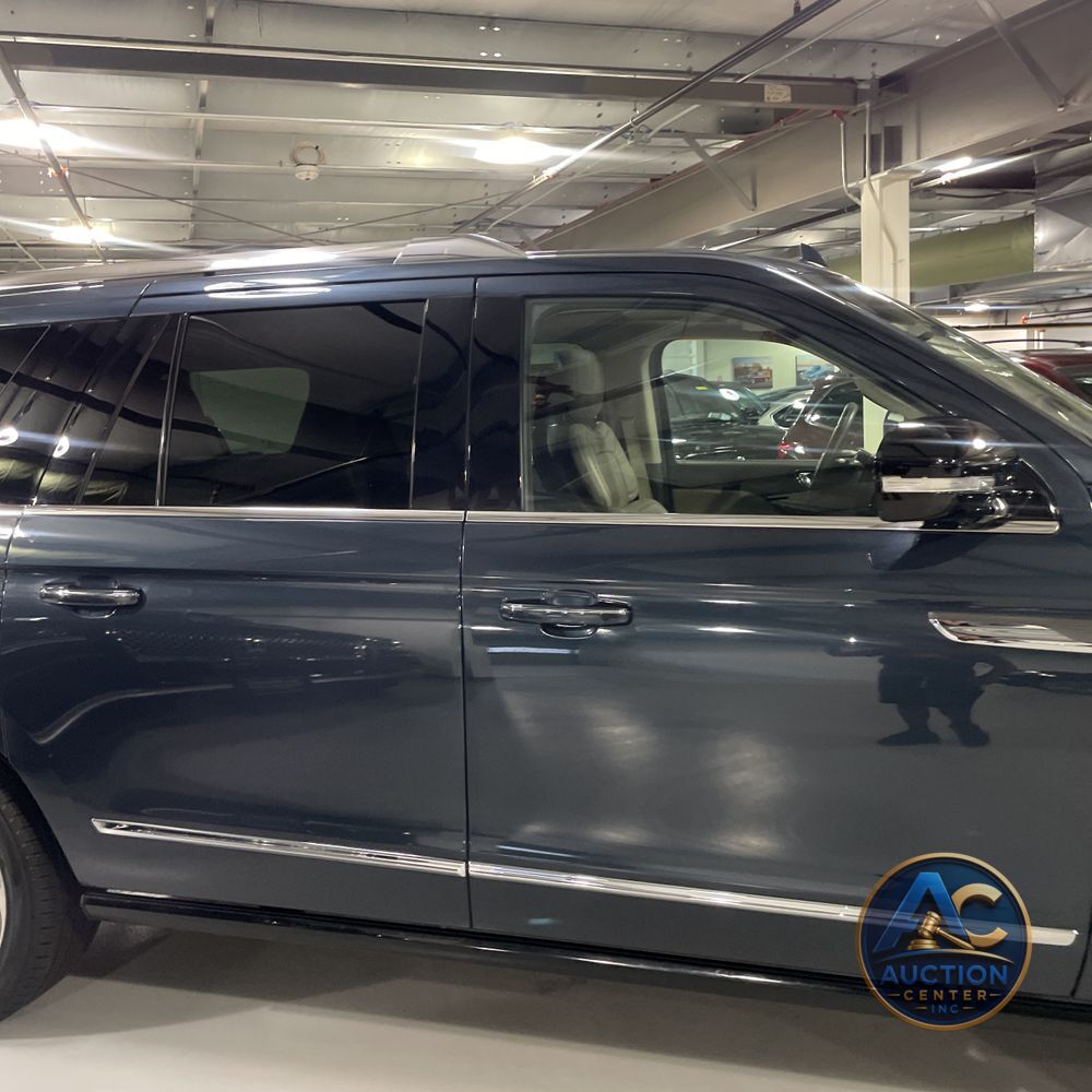 2022 Lincoln Navigator L Reserve