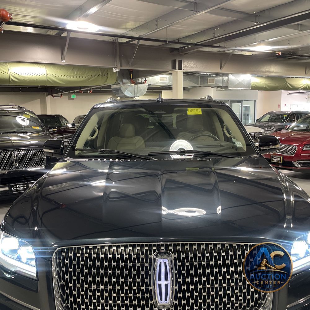 2022 Lincoln Navigator L Reserve