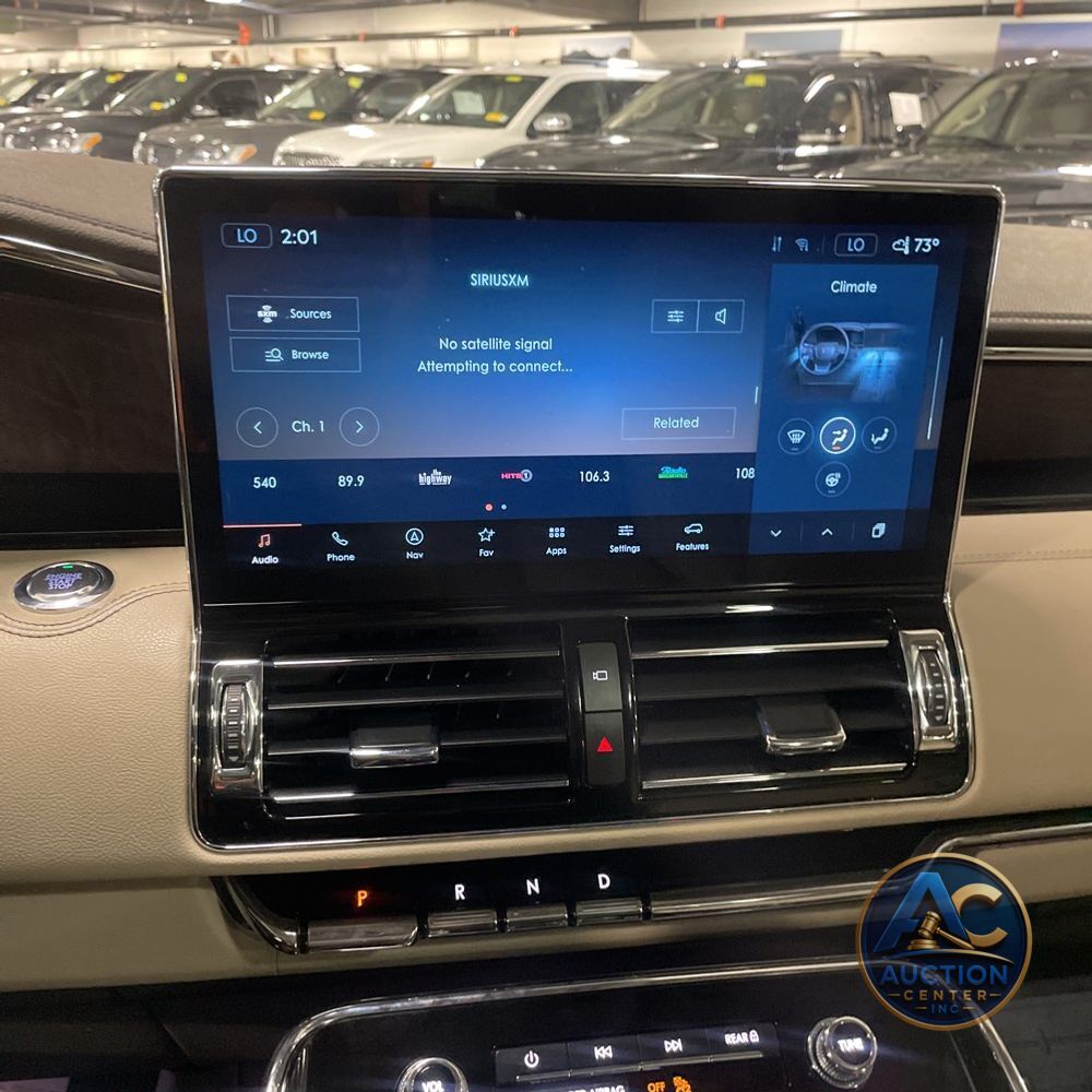 2022 Lincoln Navigator L Reserve