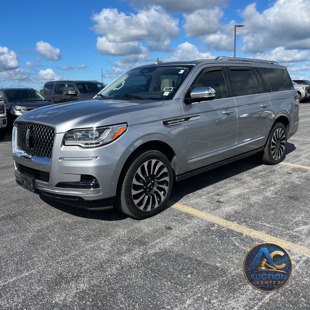 2023 Lincoln Navigator L Black Label