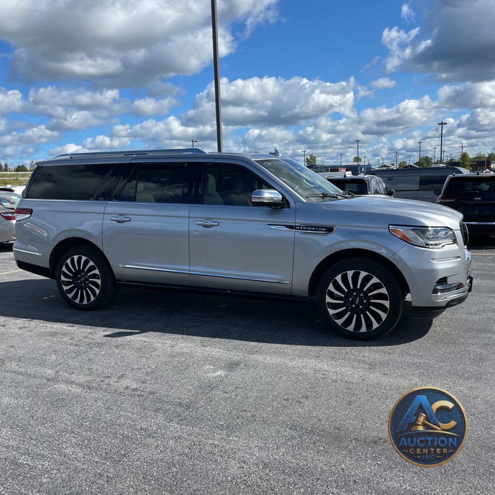 2023 Lincoln Navigator L Black Label