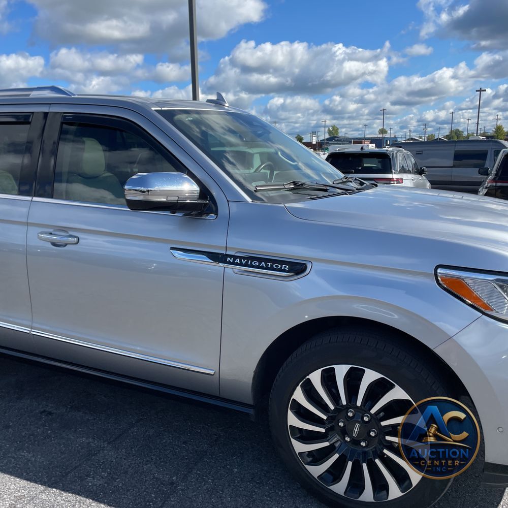 2023 Lincoln Navigator L Black Label