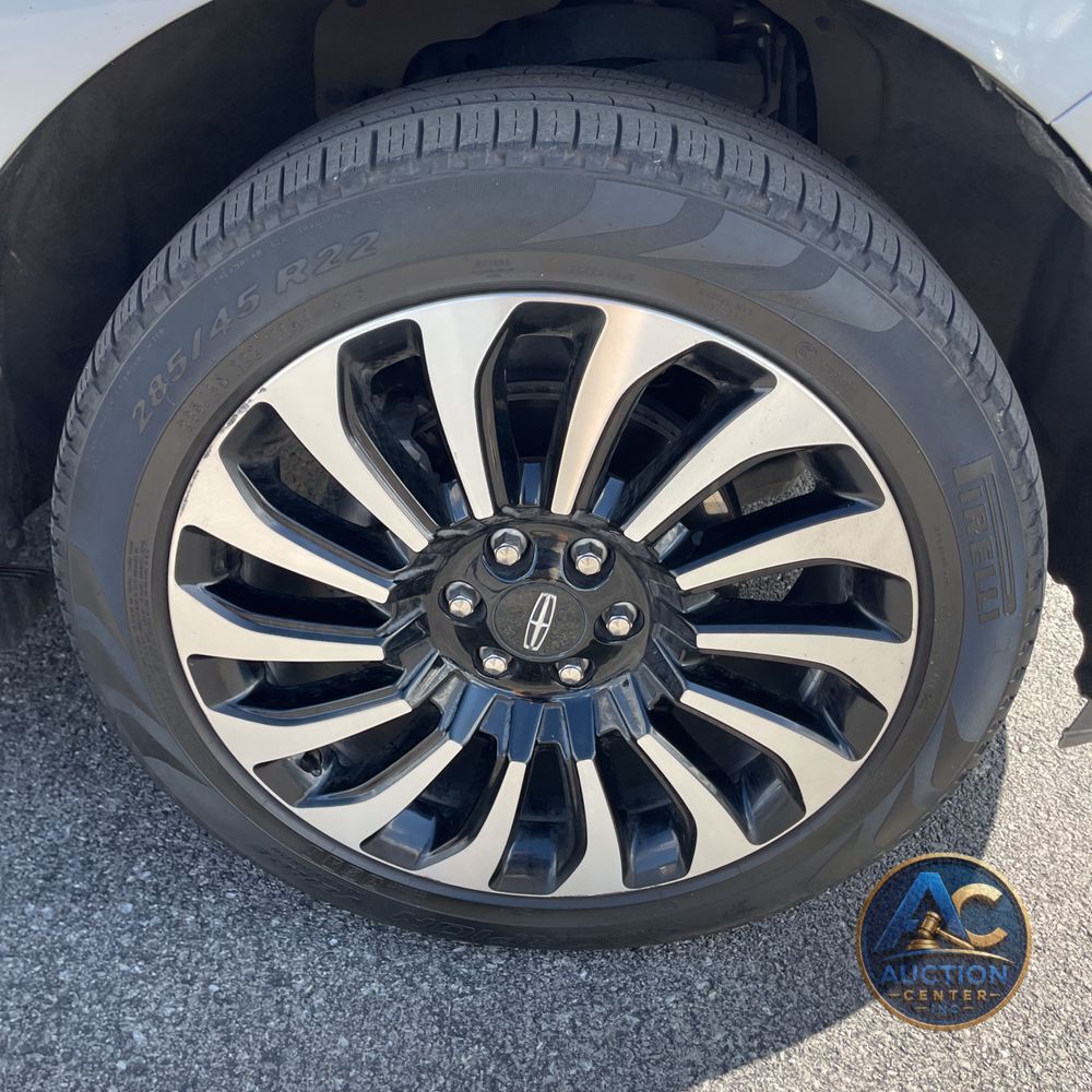 2023 Lincoln Navigator L Black Label