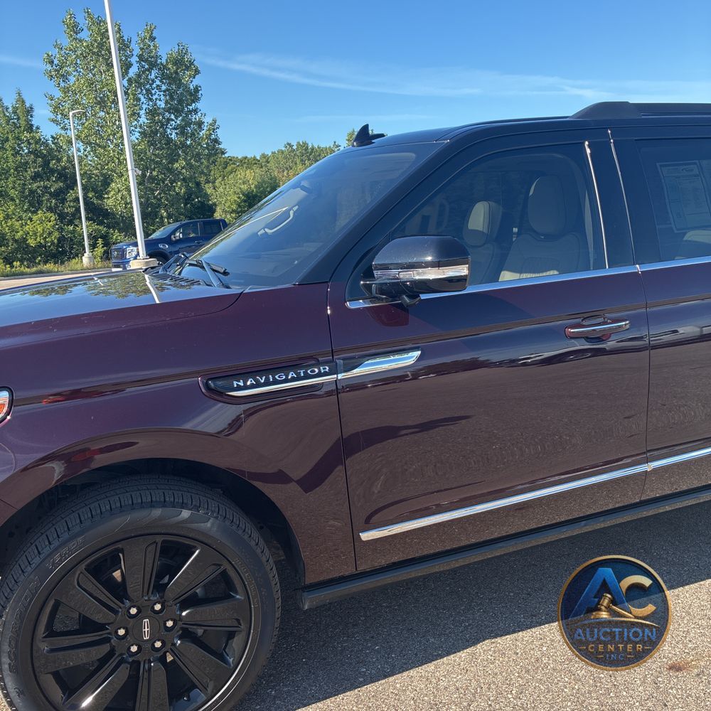 2024 Lincoln Navigator L Black Label