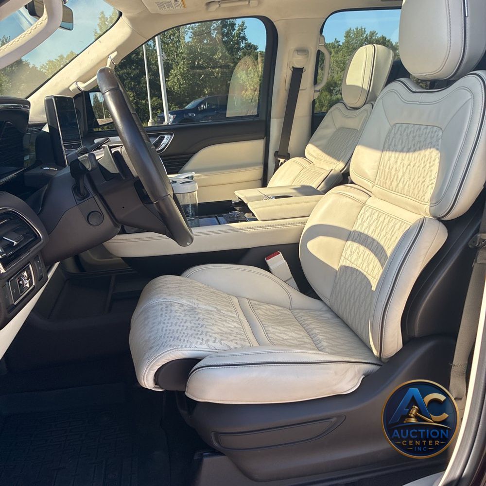 2024 Lincoln Navigator L Black Label